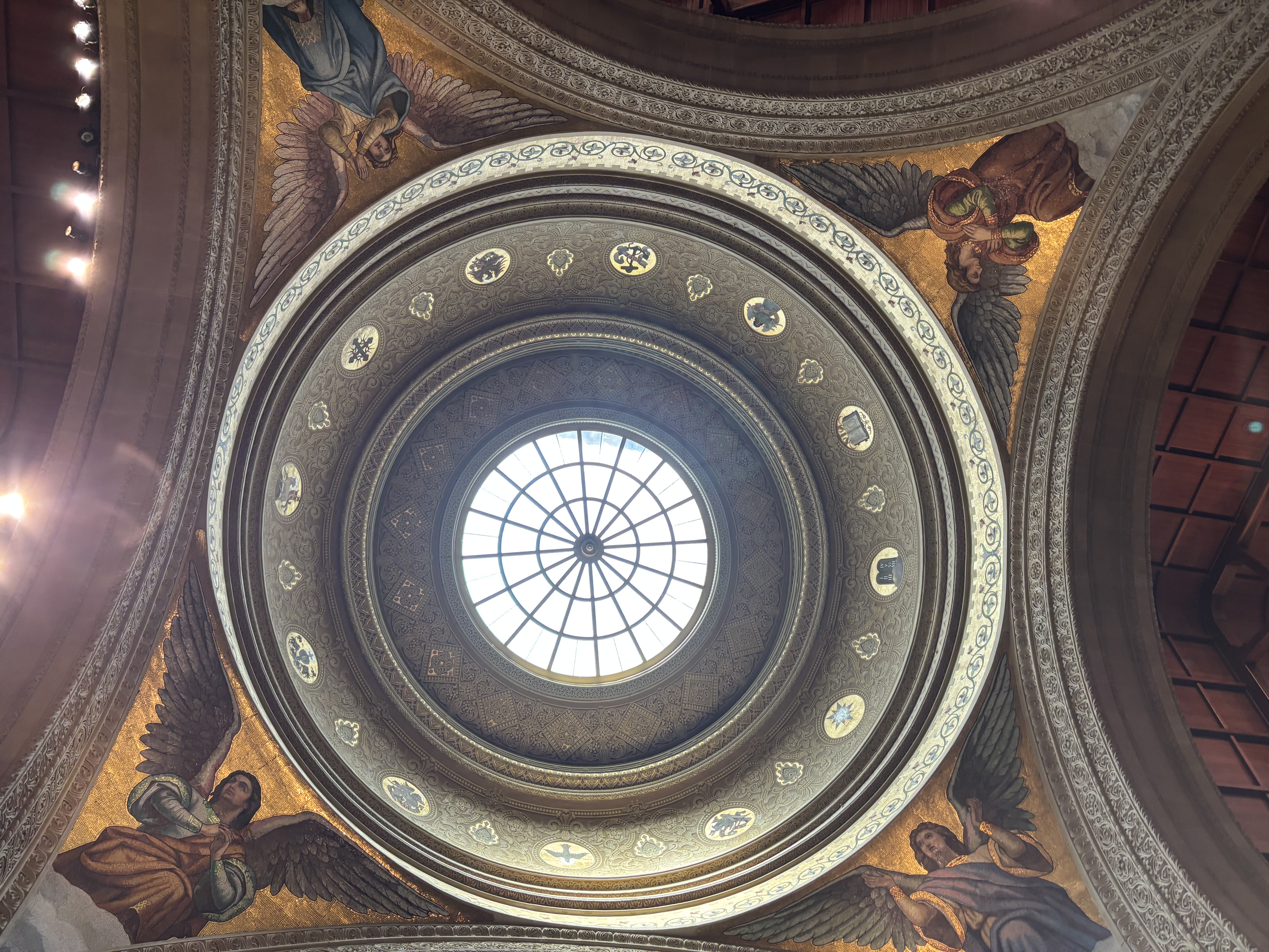 amazing dome ceiling